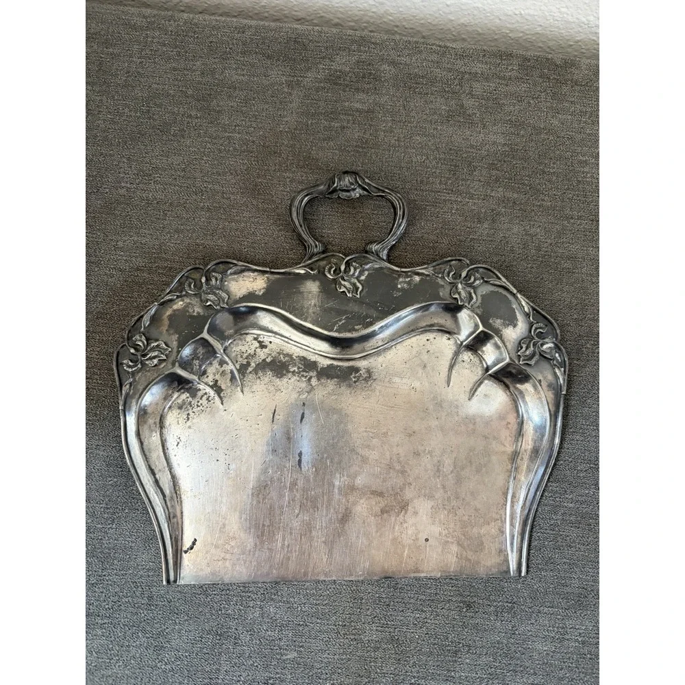 Forbes Silver Co. Antique Crumb Tray Quadruple Silver Plate #95 Art Nouveau